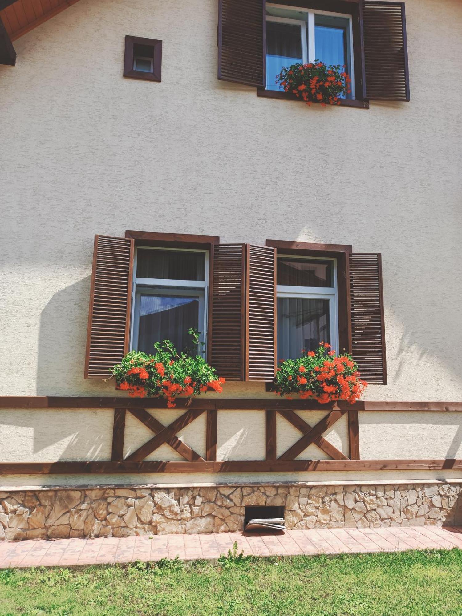 Residence Rooms Bucovina Câmpulung Moldovenesc Exterior photo